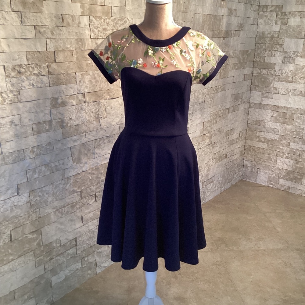 IXIA Navy Blue Floral Mesh Neckline